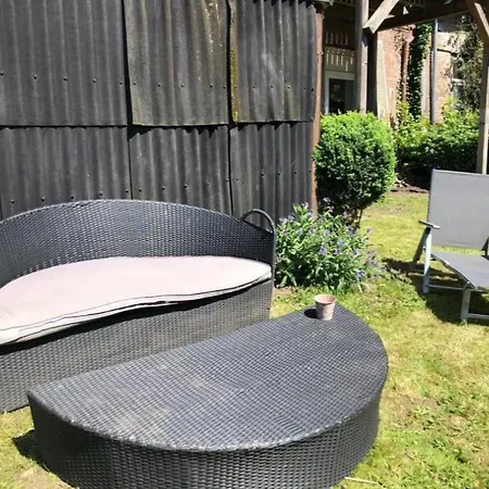 Gemuetliche - Bahnhofsnah, Ruhig & Nahe Hamburg